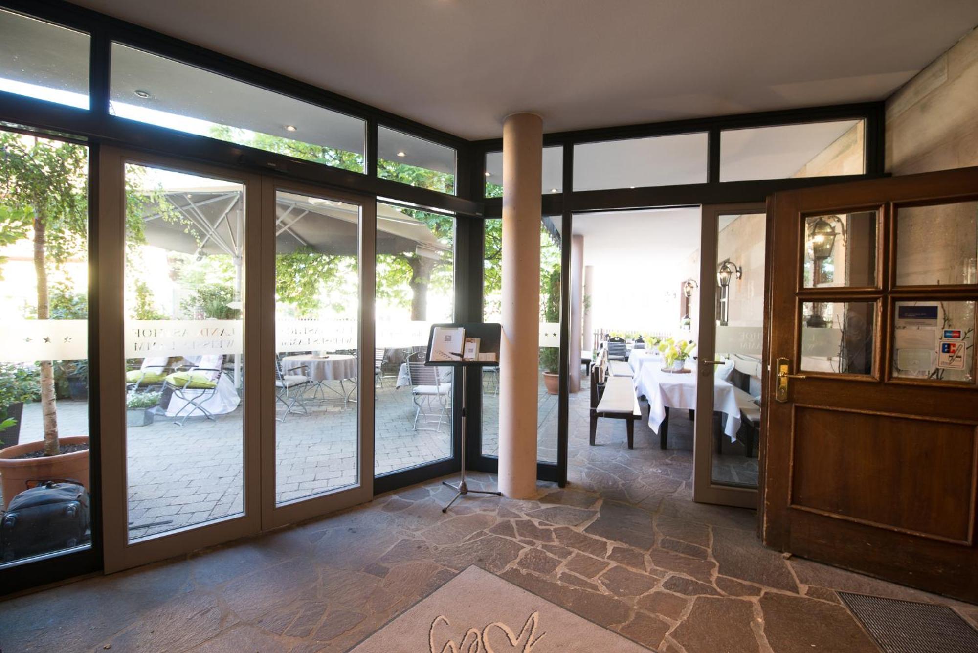 Landgasthof Weisses Lamm Engelthal Luaran gambar